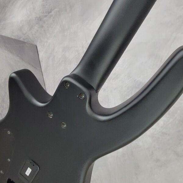 B-Stock WAV4 RADIUS Bass Guitar Matte Black W150038 - Image 15