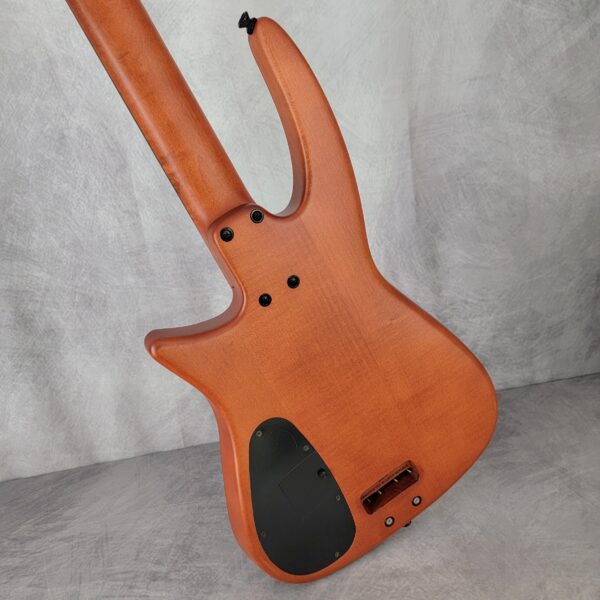 B-Stock CR4 RADIUS Bass Guitar Amber Satin 00279 - Image 8