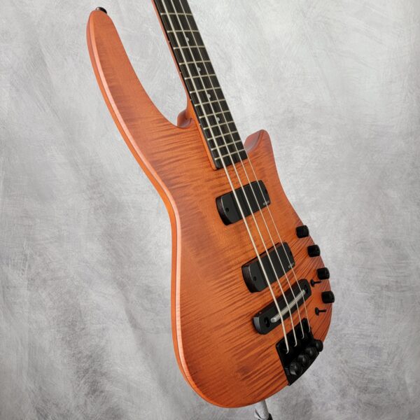 B-Stock CR4 RADIUS Bass Guitar Amber Satin 00279 - Image 4