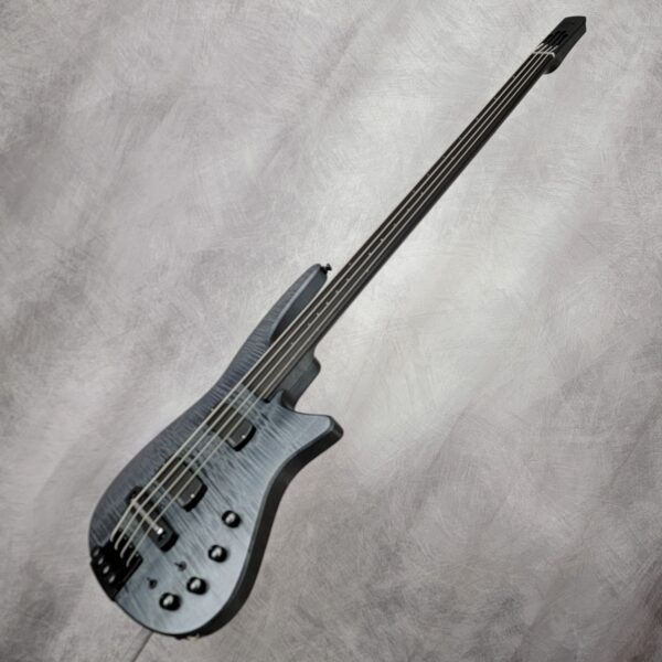 Demo / B-Stock CR4 RADIUS Bass Guitar Charcoal Satin Fretless 0000216 - Image 2