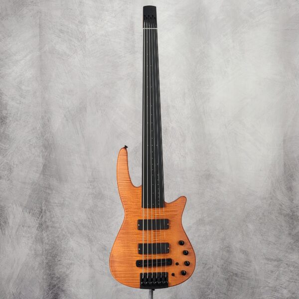 B-Stock CR6 RADIUS Bass Guitar Amber Satin Fretless LE 00789