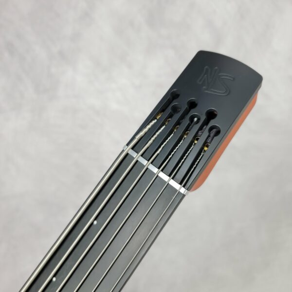 B-Stock CR6 RADIUS Bass Guitar Amber Satin Fretless LE 00789 - Image 10