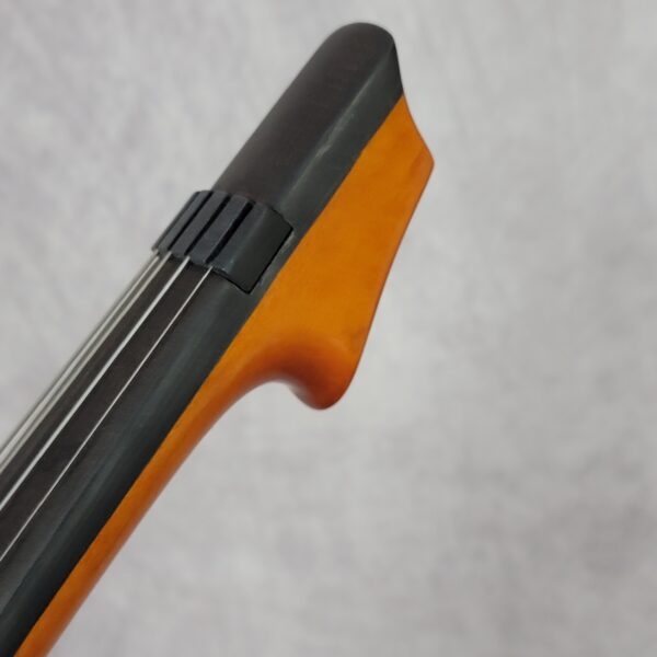 B-Stock WAV4 Electric Violin Amberburst H150512 - Image 4