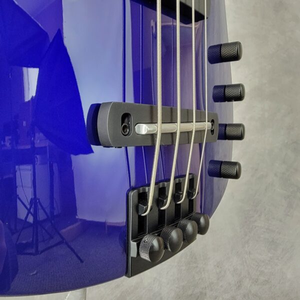 Demo WAV4 RADIUS Bass Guitar Metallic Cobalt W150147 - Image 8