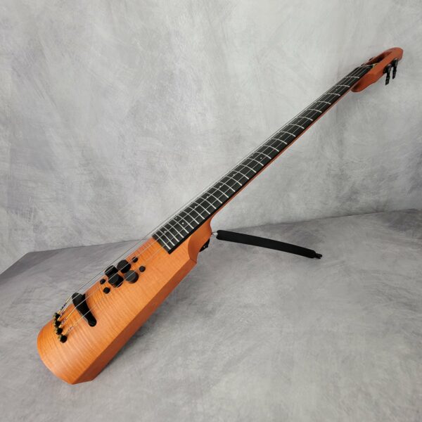 Demo CR4 Omni Bass Amber Satin Fretted 20657 - Image 13