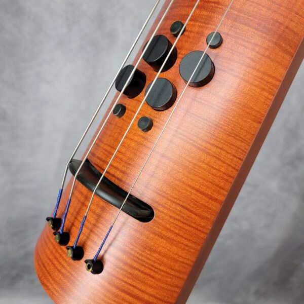 Demo CR4 Omni Bass Amber Satin 08374 - Image 4