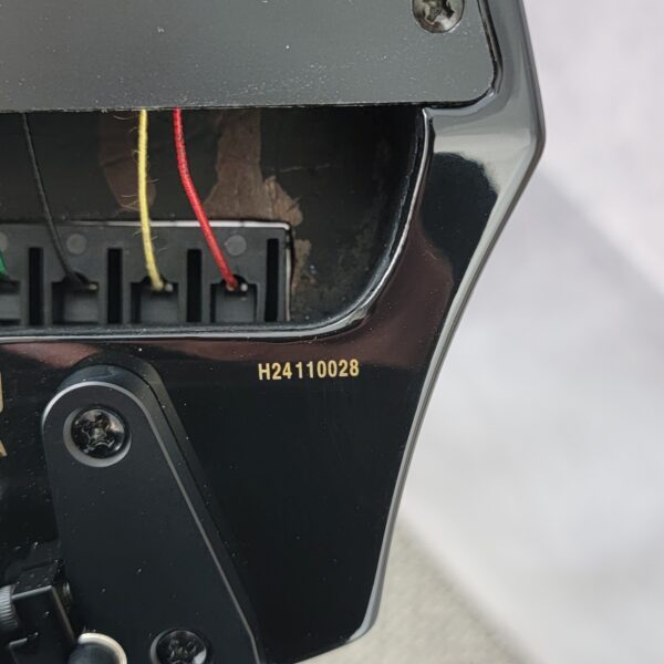 B-Stock WAV4 Electric Violin Black H24110028 - Image 9