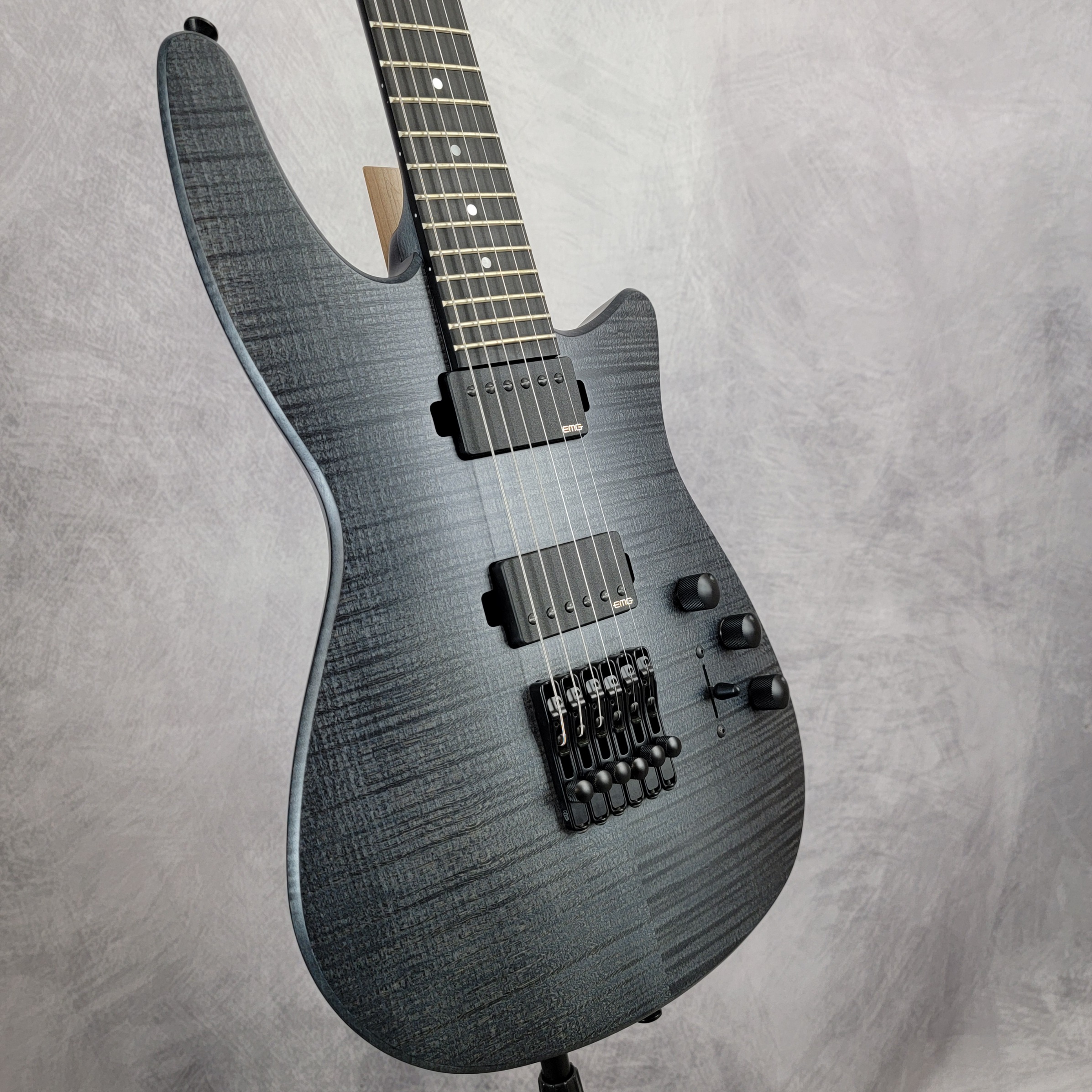 Prototype #004 CR6 RADIUS Electric Guitar Slate Gray - Image 3