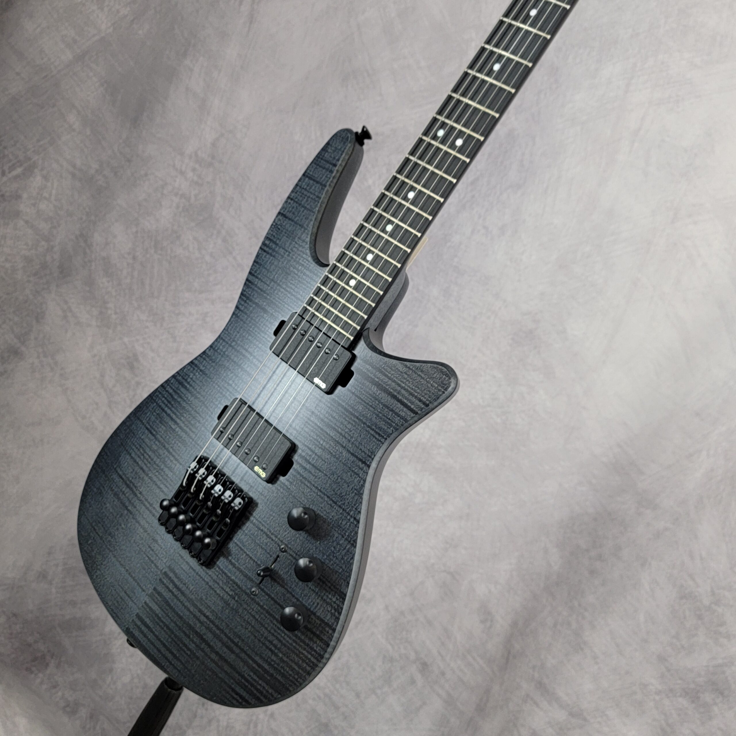 Prototype #004 CR6 RADIUS Electric Guitar Slate Gray - Image 5