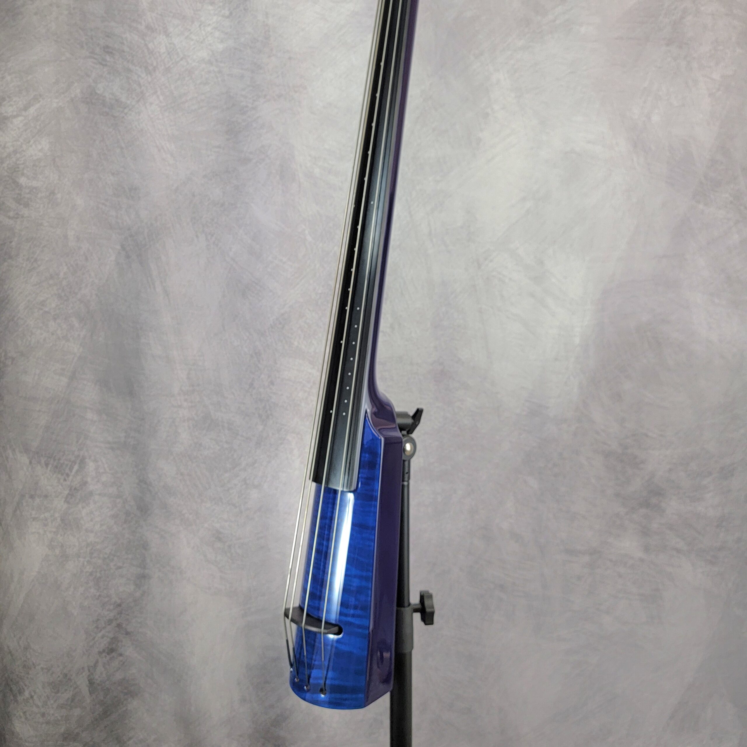 B-Stock WAV5c Electric Upright Bass Transparent Blue H25080303