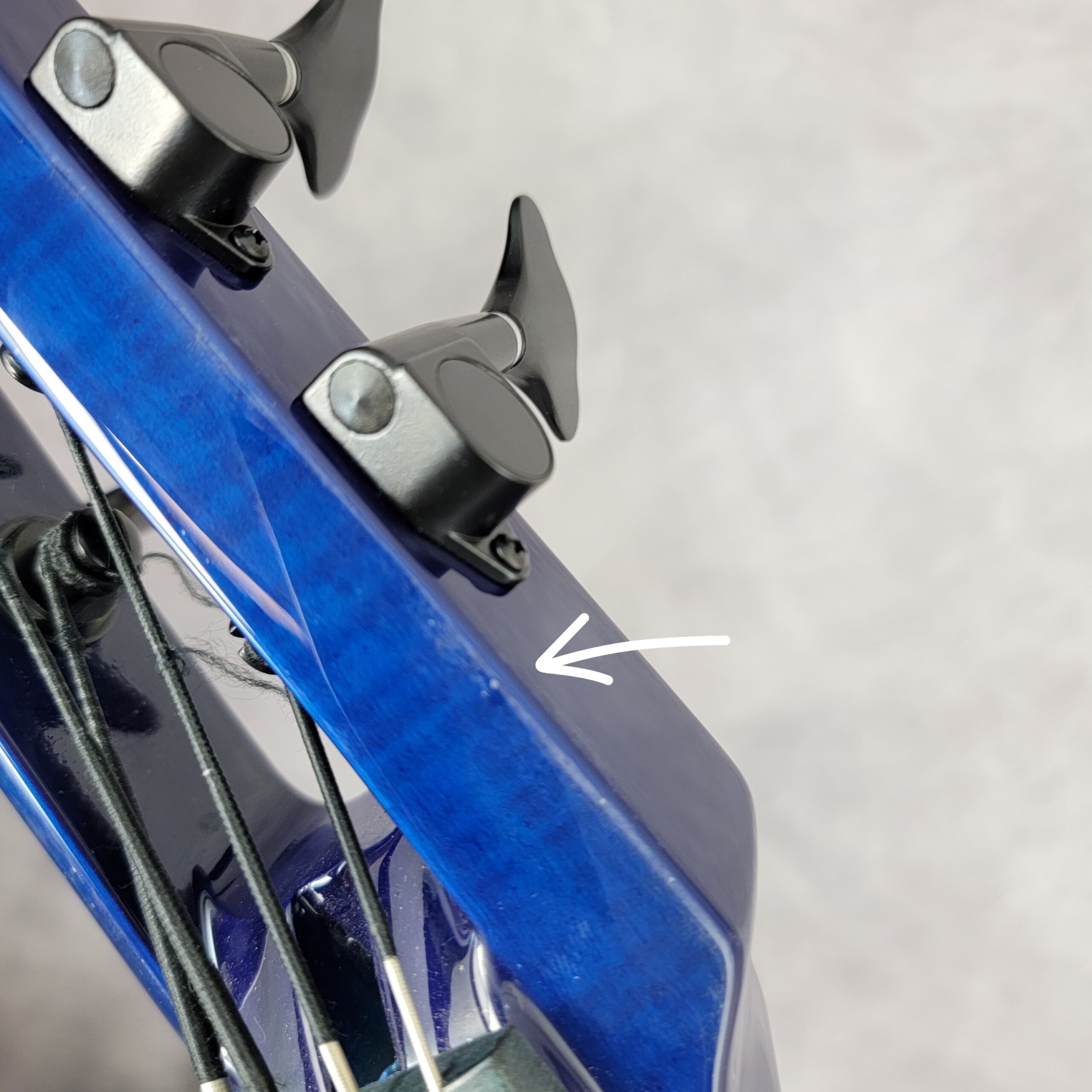 B-Stock WAV5c Electric Upright Bass Transparent Blue H25080303
