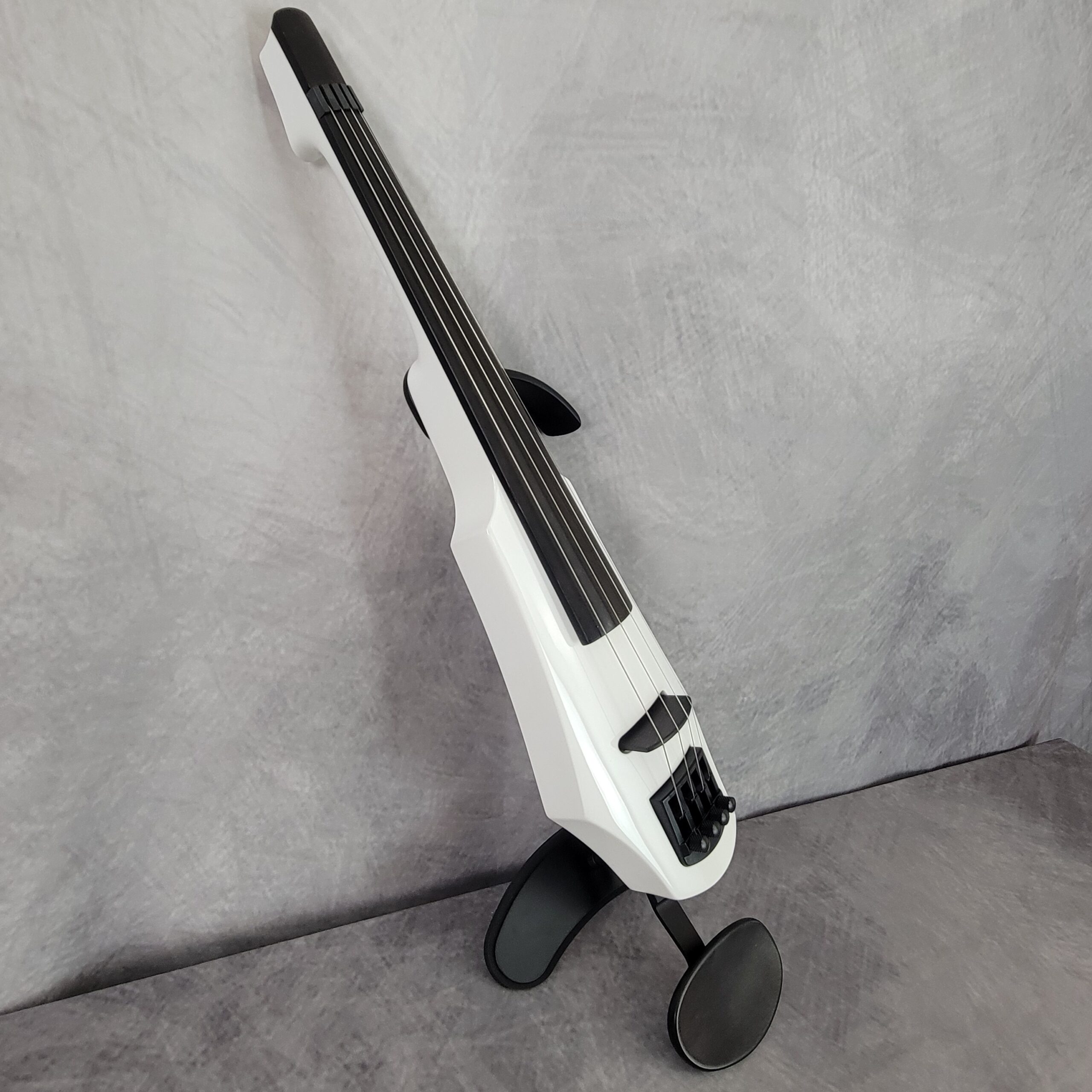 B-Stock WAV4 Electric Violin Brilliant White H26020232