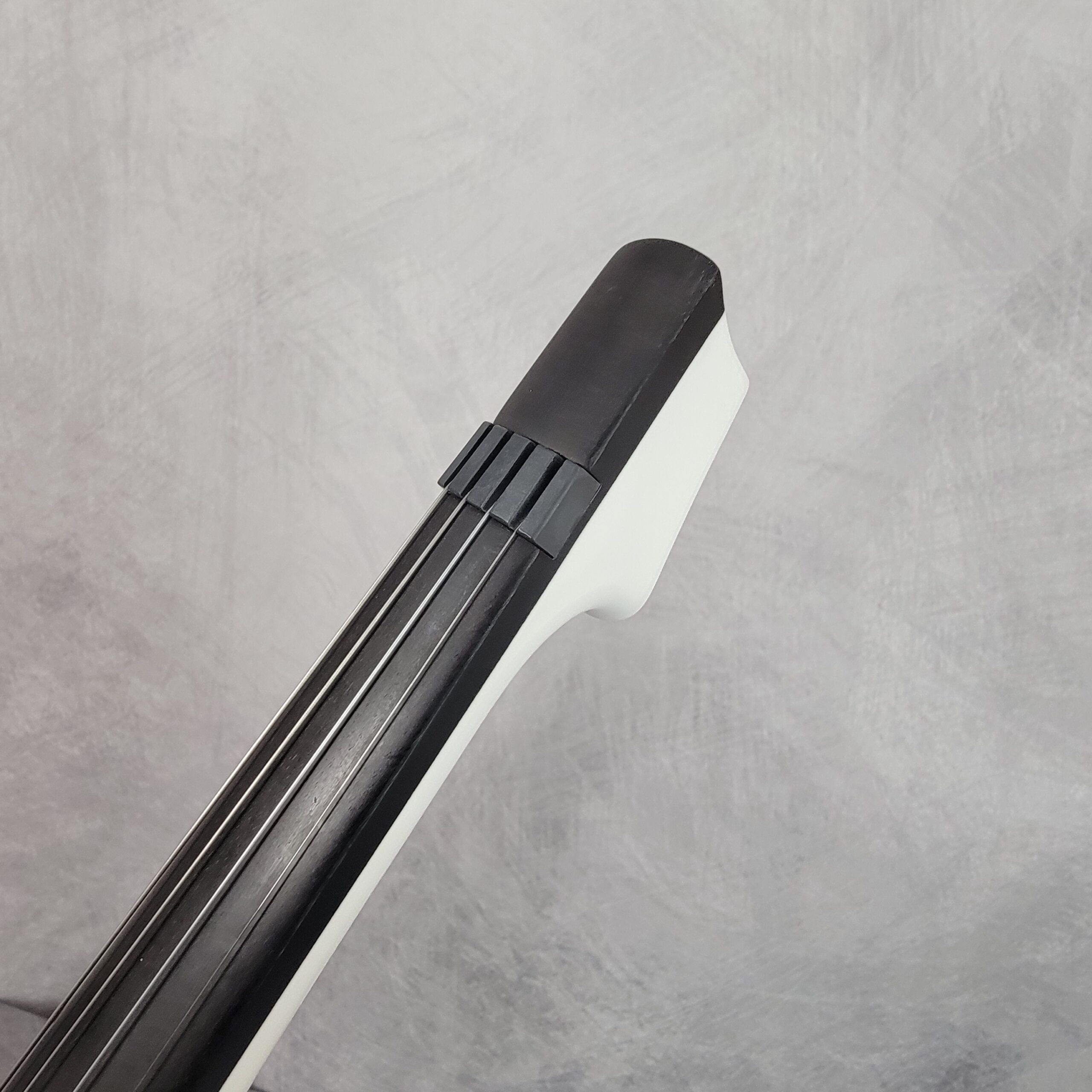 B-Stock WAV4 Electric Violin Brilliant White H26020232
