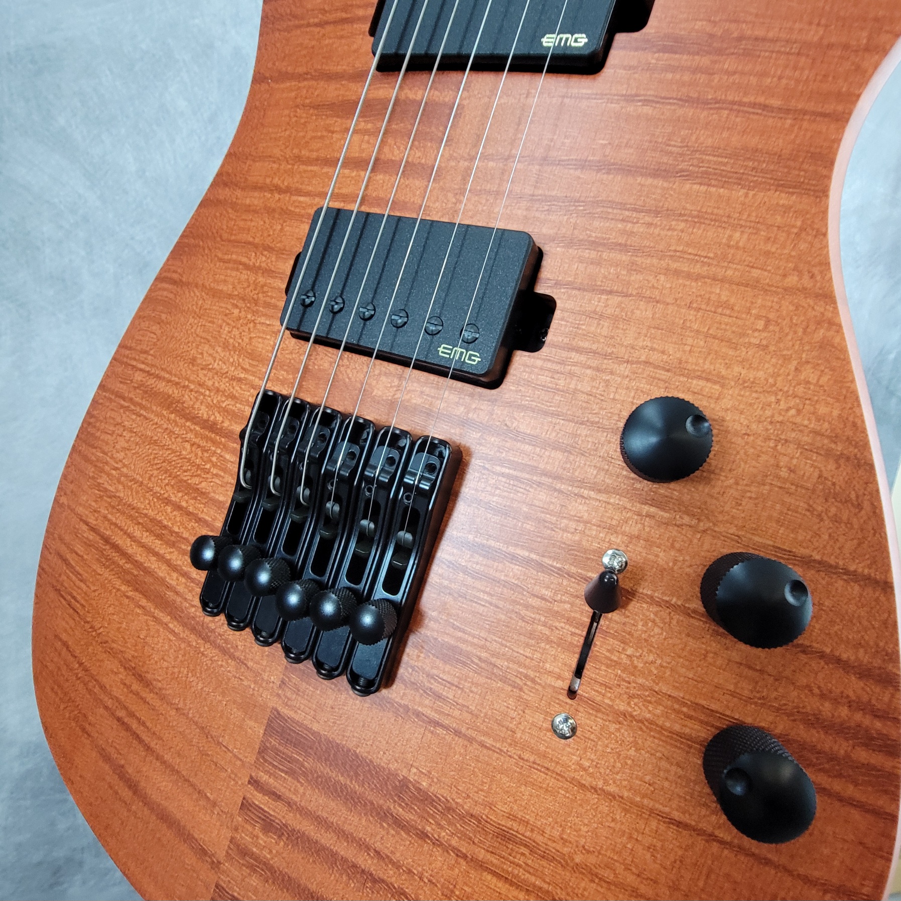 Prototype #006 CR6 RADIUS Electric Guitar Amber Satin